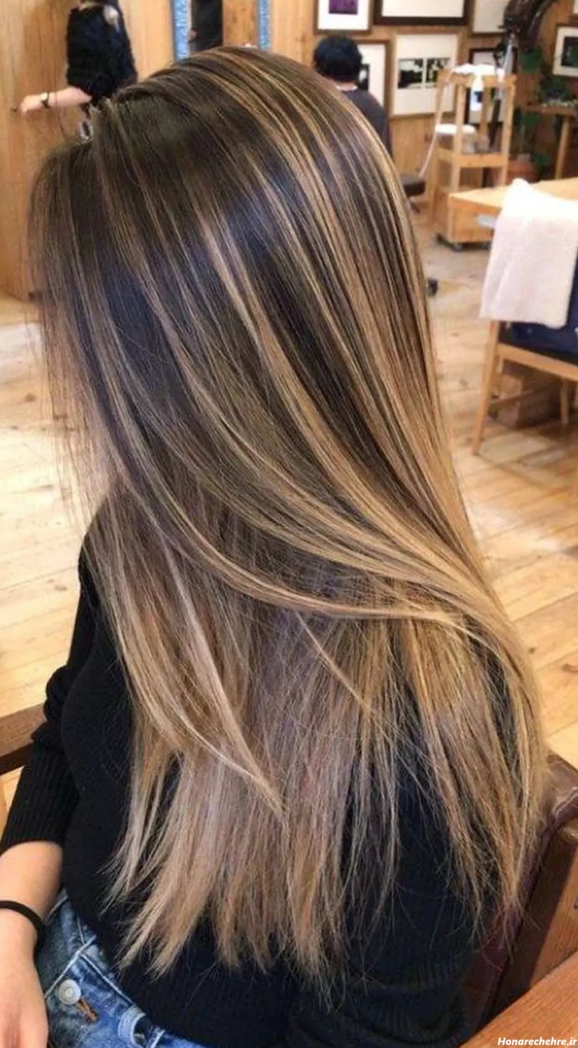 رنگ شکلاتی و مش استخوانی