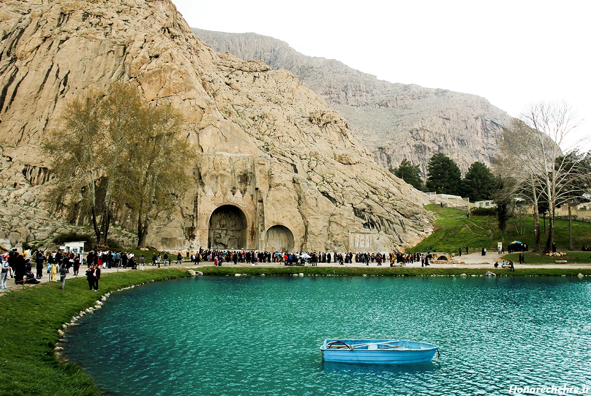 عکس کوه بیستون شبیه زن