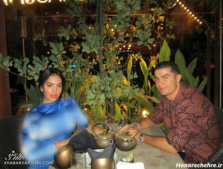 عکس مسی و زنش در استخر