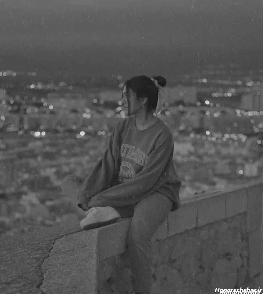 پروفایل مشکی ساده