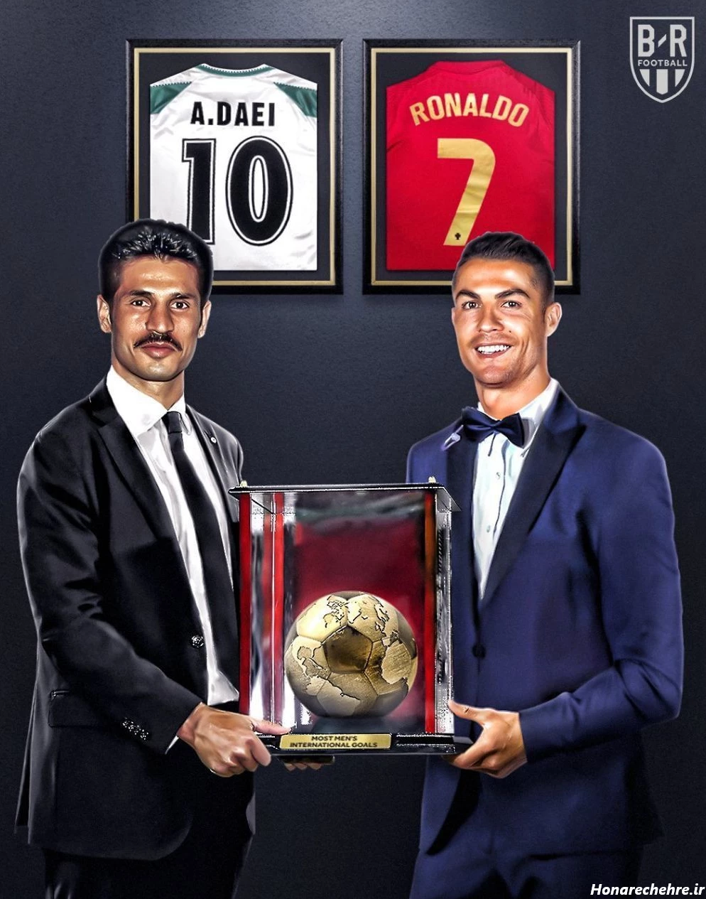 عکس رونالدو با جام لیگ ملت ها