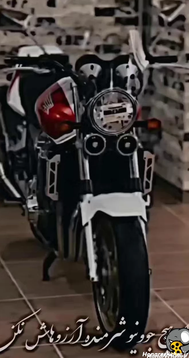 عکس موتور سی بی ۱۳۰۰ آبی