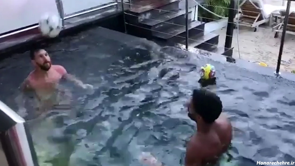 رونالدو و همسرش در ساحل