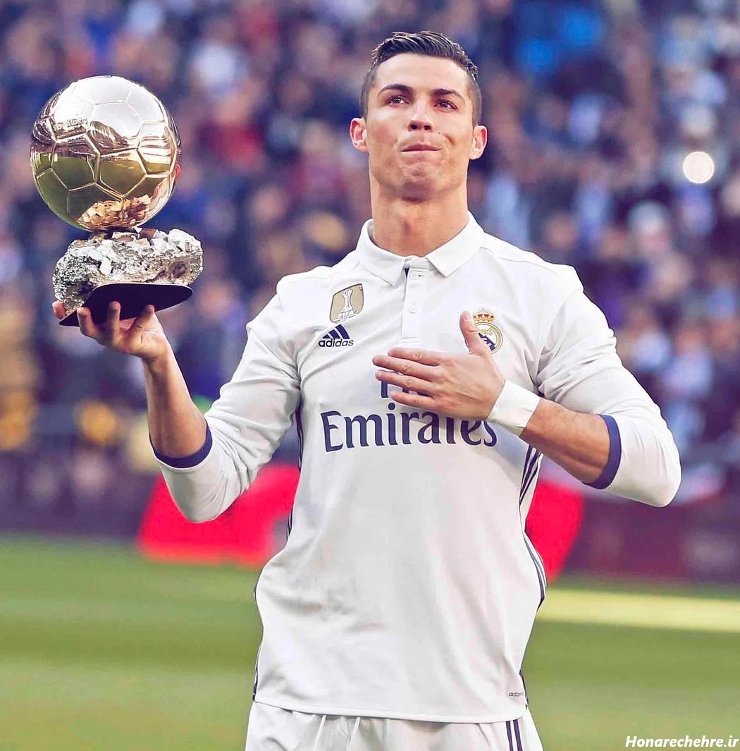 عکس توپ طلا برای پروفایل