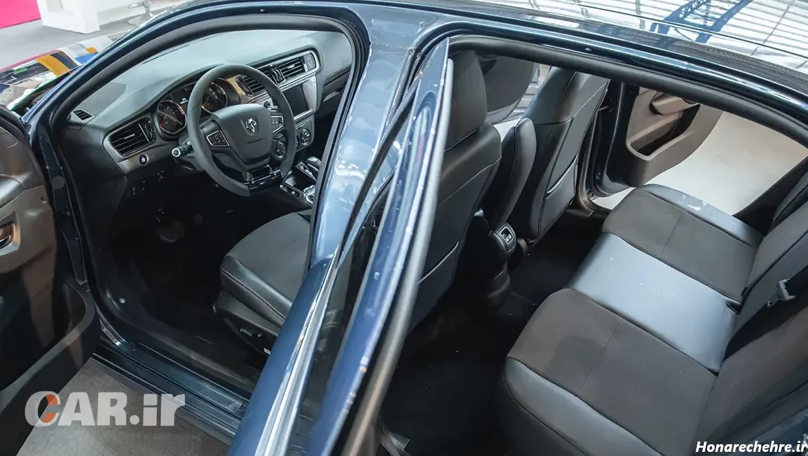 عکس داخل ماشین دنا