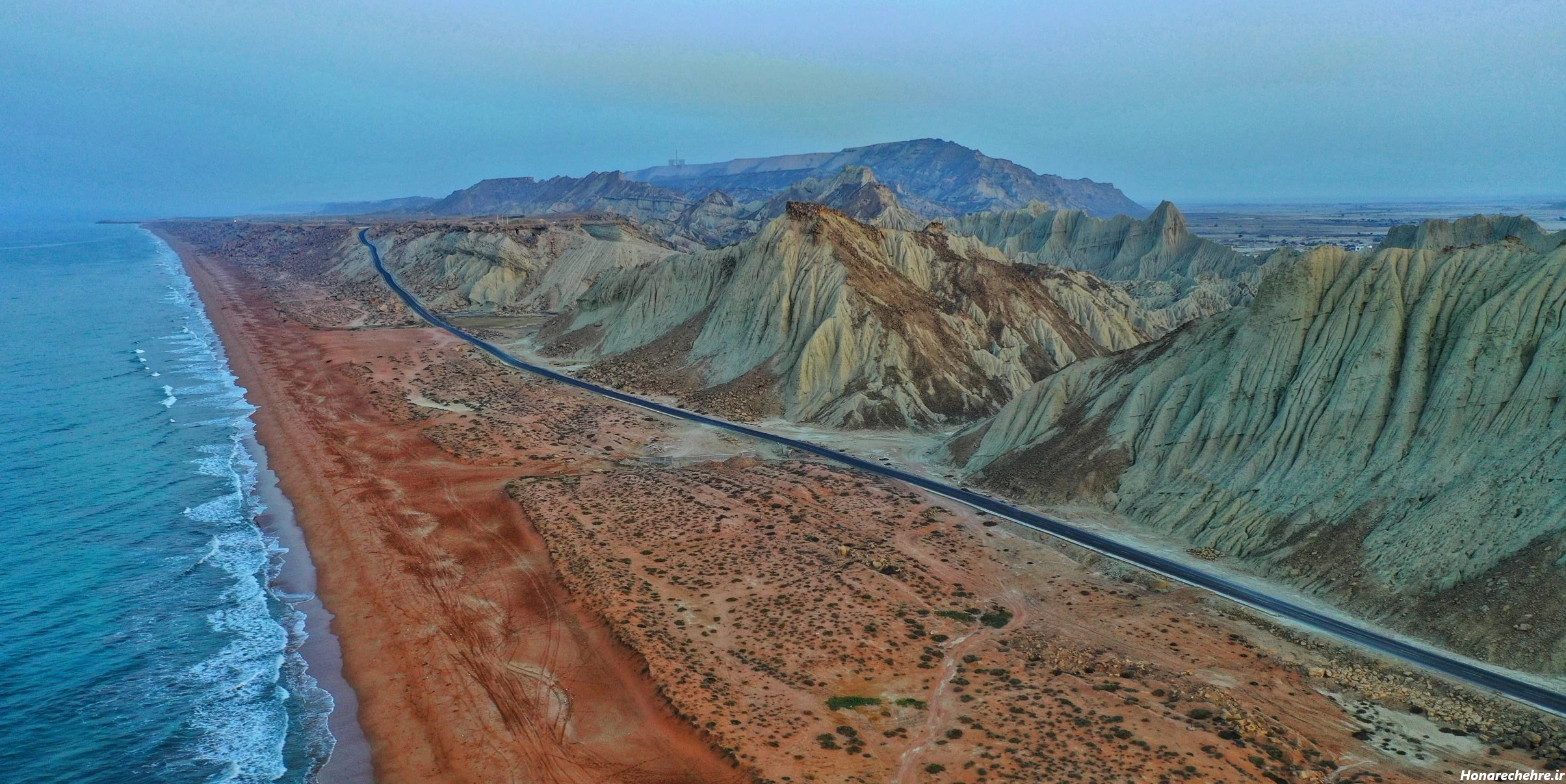 عکس کوه و دشت با کیفیت بالا