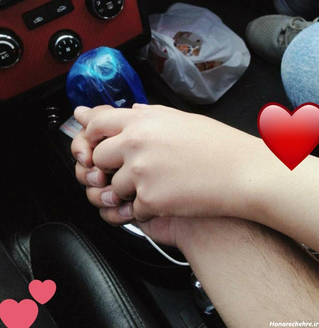 عکس دست دونفره تو ماشین پژو پارس