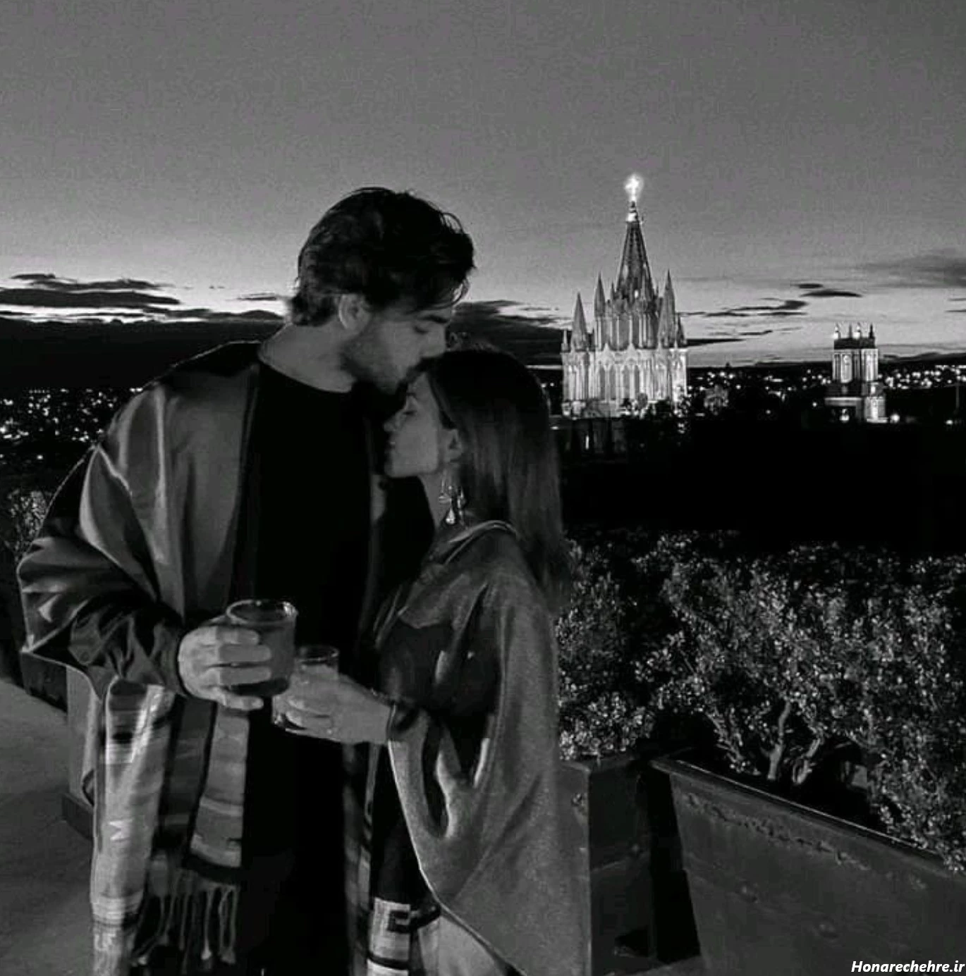 بک گراند مشکی ساده