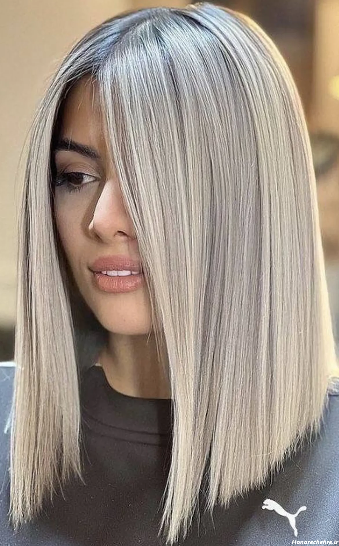 عکس دختر مو بلوند از پشت