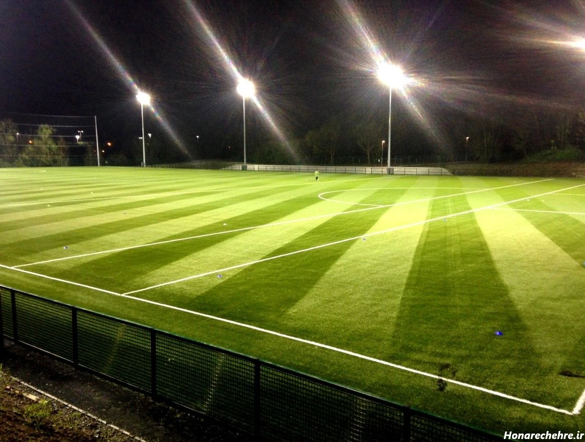 عکس چمن فوتبال طبیعی