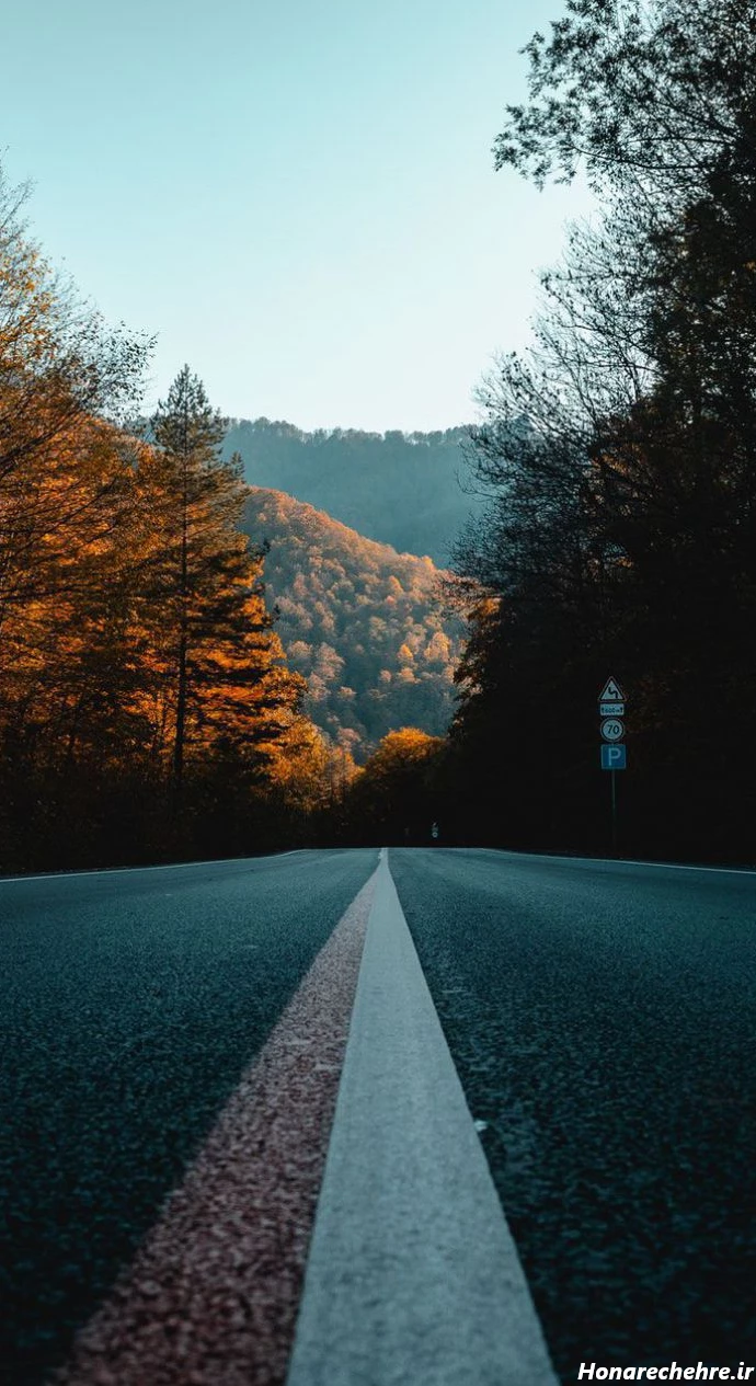 تصویر زمینه غمگین پسرانه