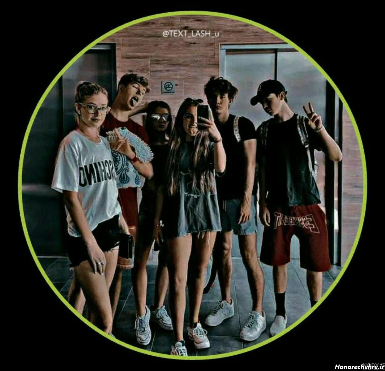 عکس پروفایل گروه دوستانه مختلط