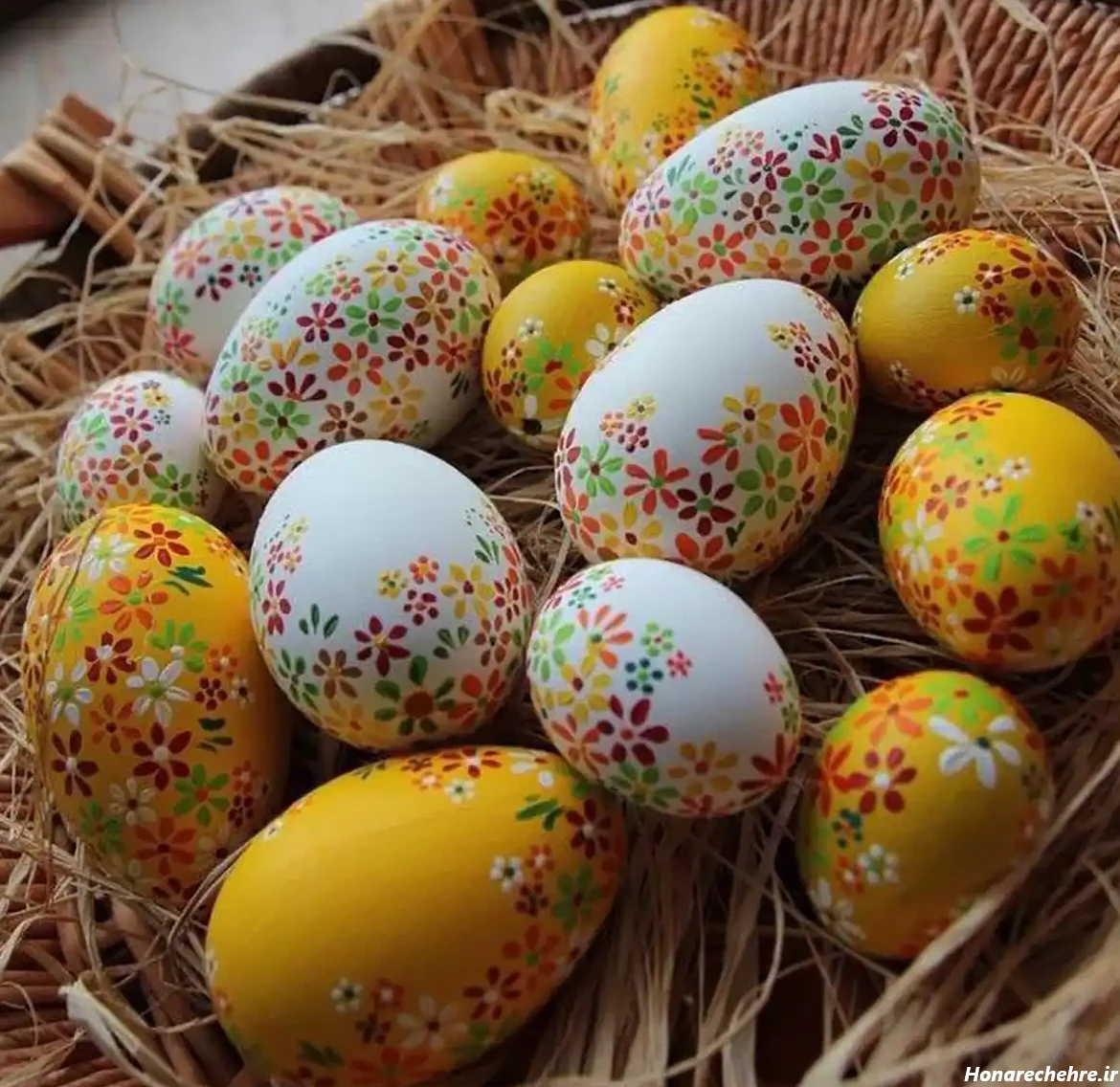 تخم مرغ رنگی برای عید
