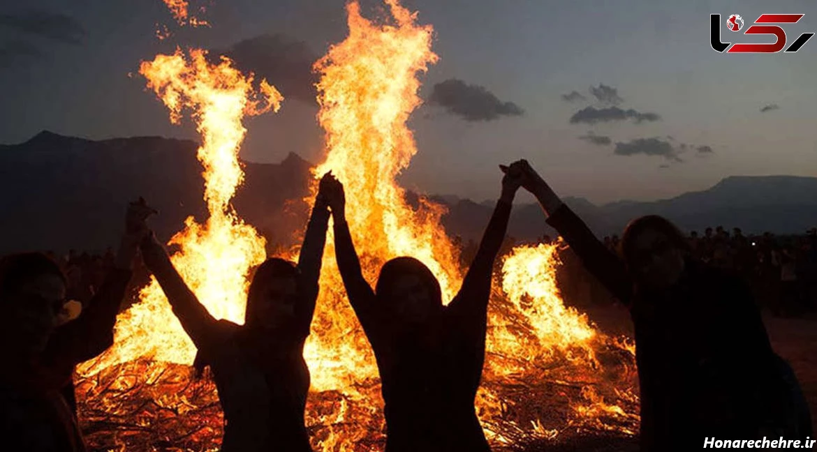 عکس هواپیما در شب