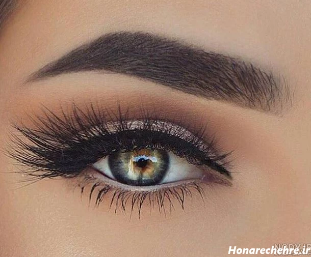 عکس چشم واقعی برای پروفایل