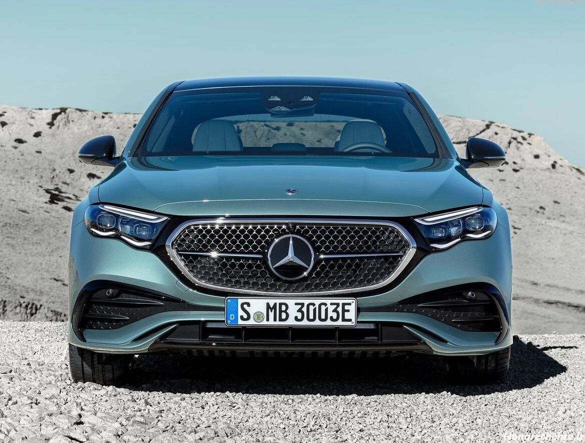 عکس ماشین بنز در ایران