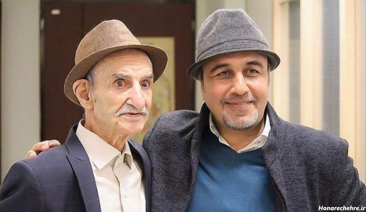 عکس پیر مرد با عصا