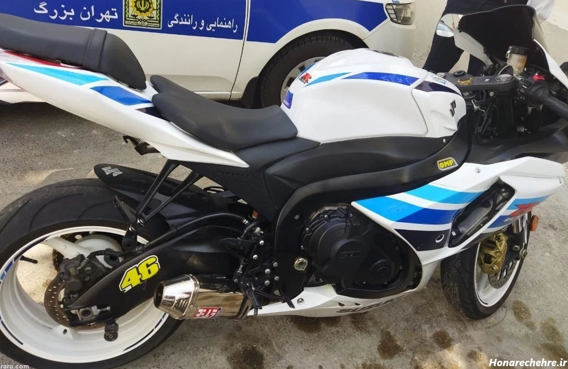 عکس سیبی ۱۳۰۰ برای پروفایل