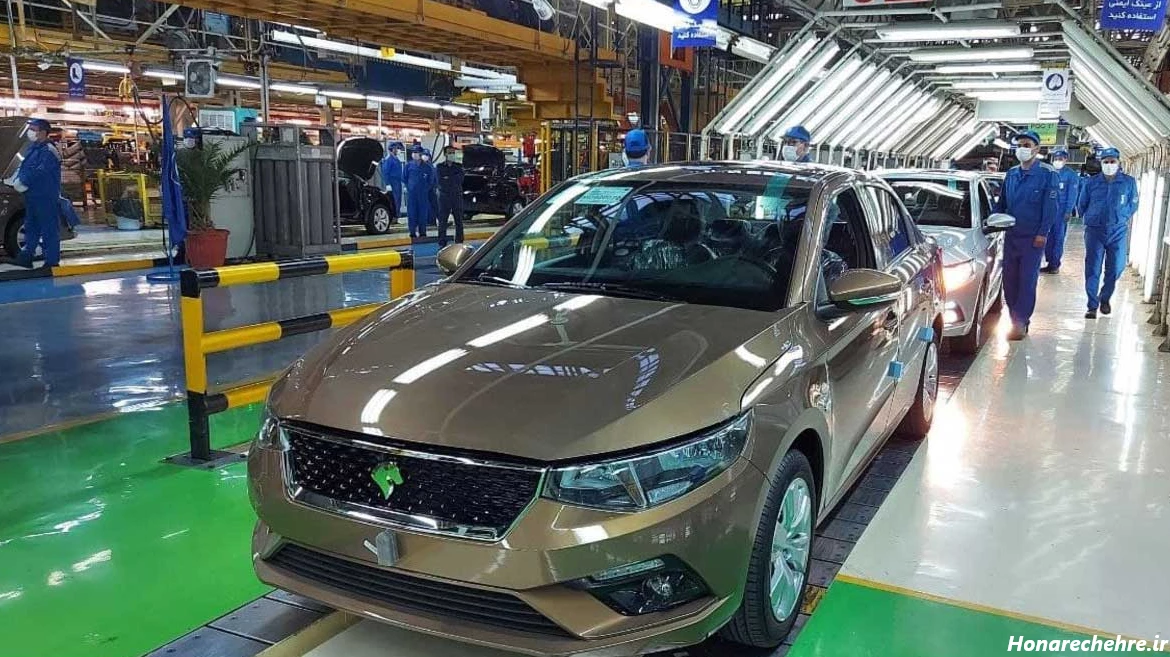 تارا خاکستری و نقره ای