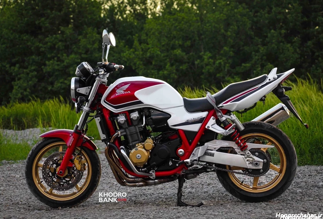 عکس موتور سی بی ۱۳۰۰ آبی