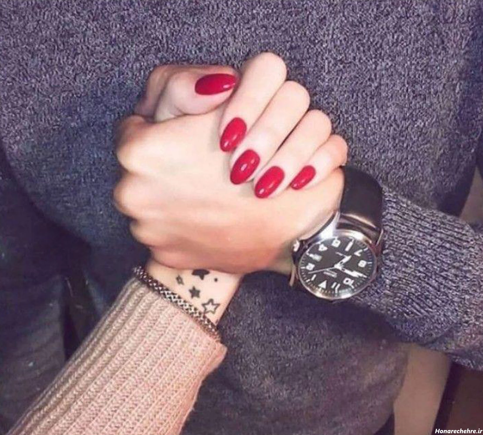 عکس دست دونفره تو ماشین پژو پارس