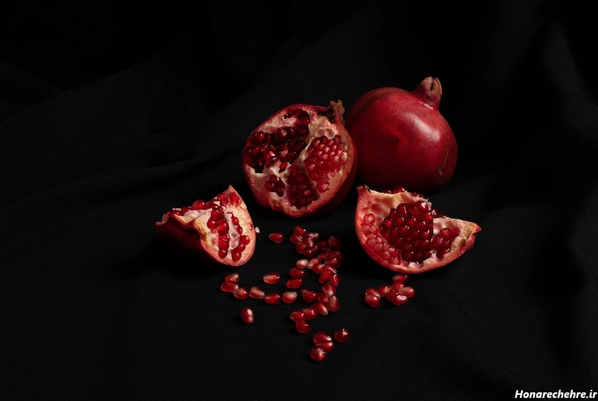 تزیین انار برای مدرسه