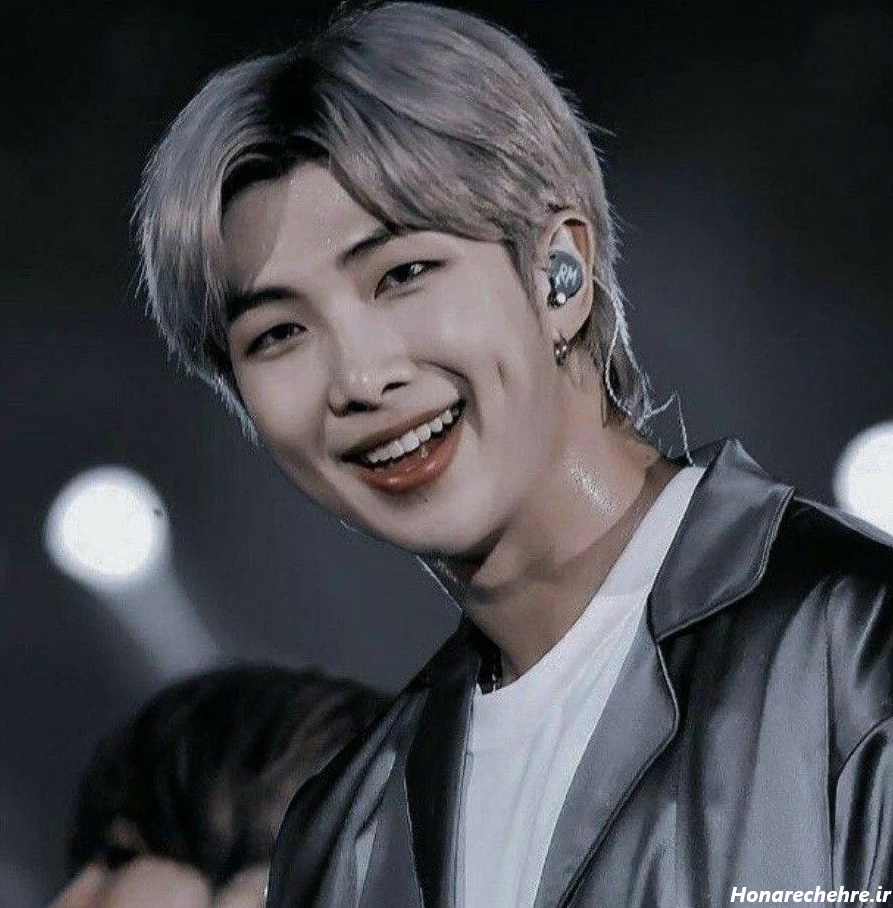 عکس خنده دار بی تی اس بدون متن