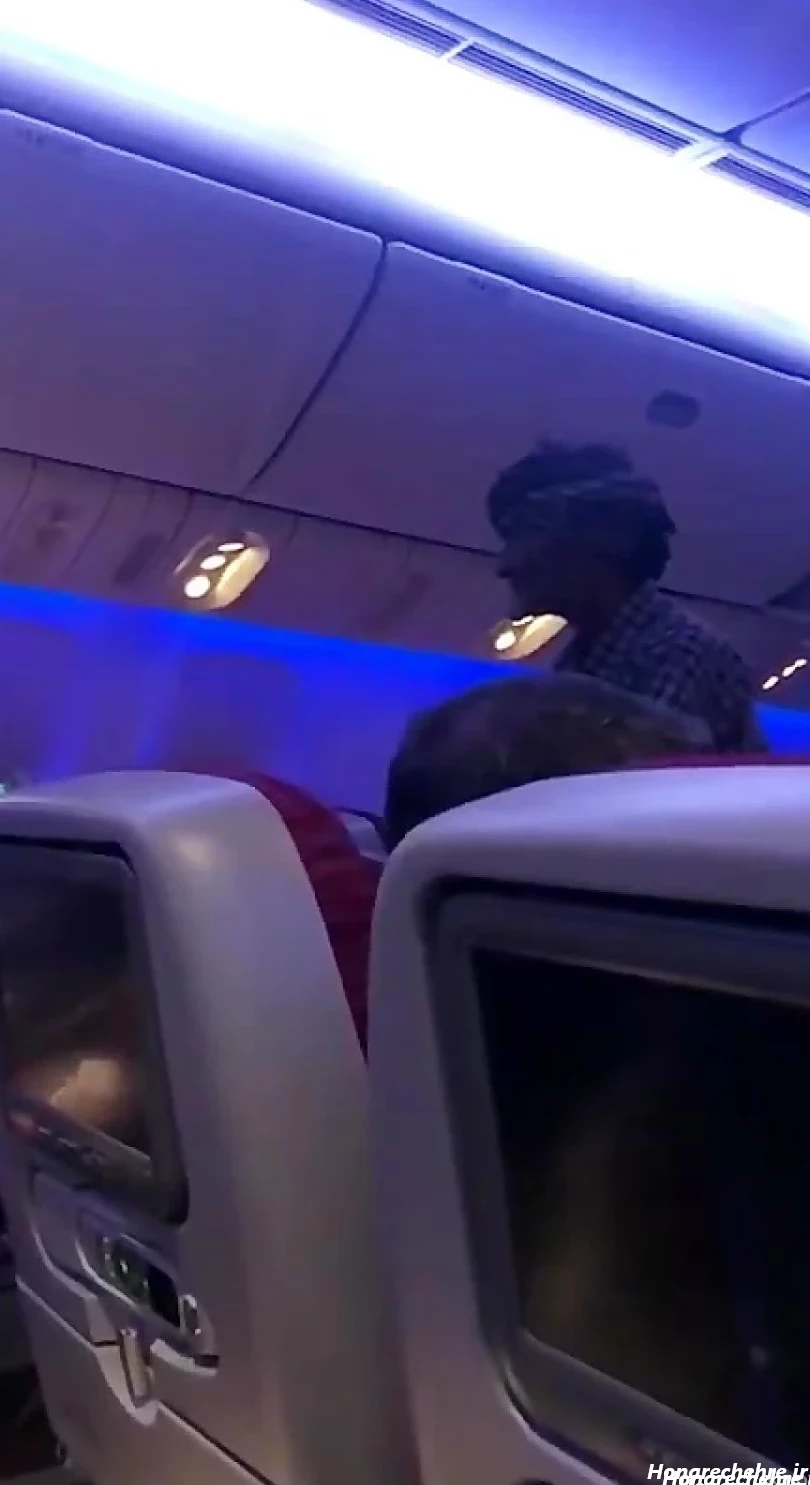 عکس هواپیما در شب