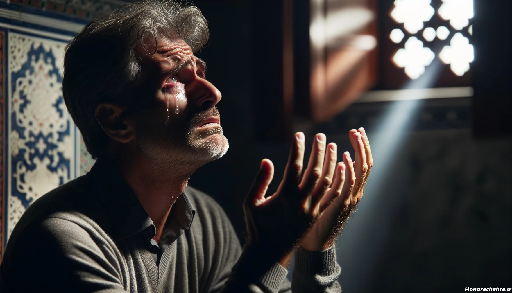 عکس مرد ۶۰ ساله ایرانی