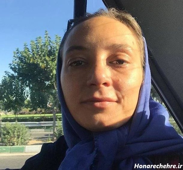 عکس دختر ایرانی ساده تو خونه