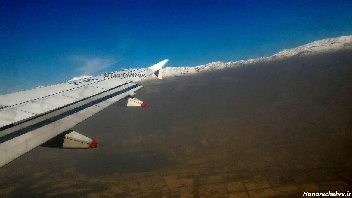 عکس هواپیما در شب