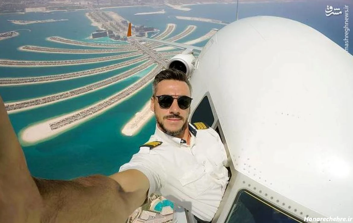 عکس هواپیما در شب