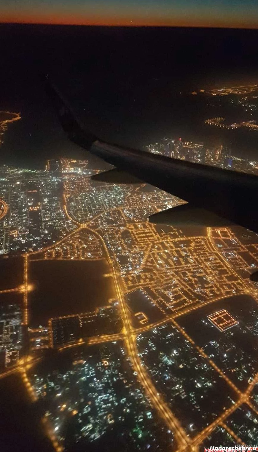 عکس هواپیما در شب