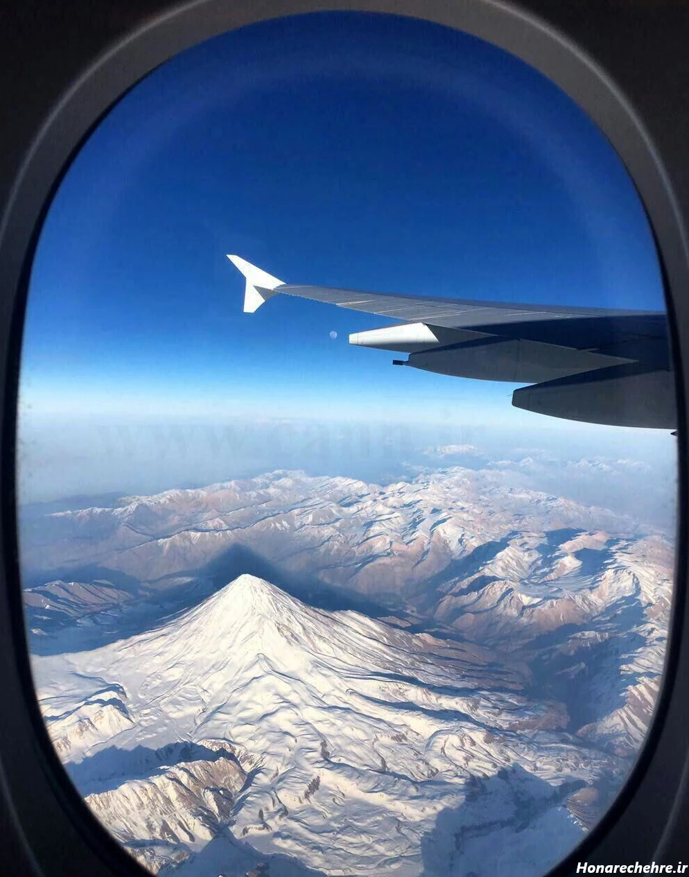 عکس هواپیما در شب