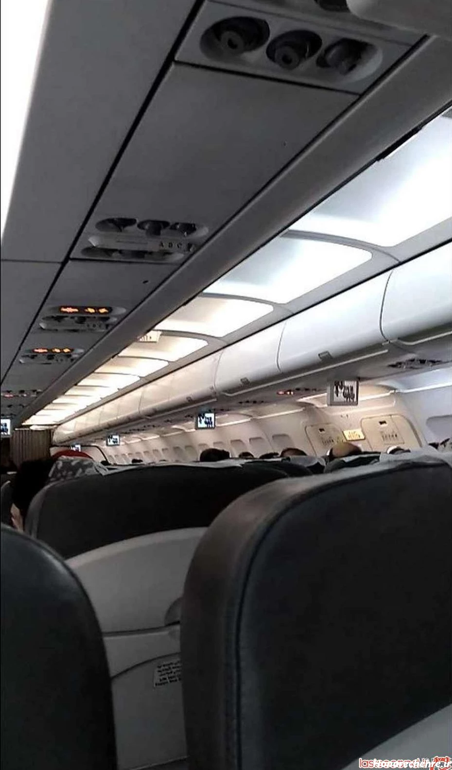 عکس هواپیما در شب